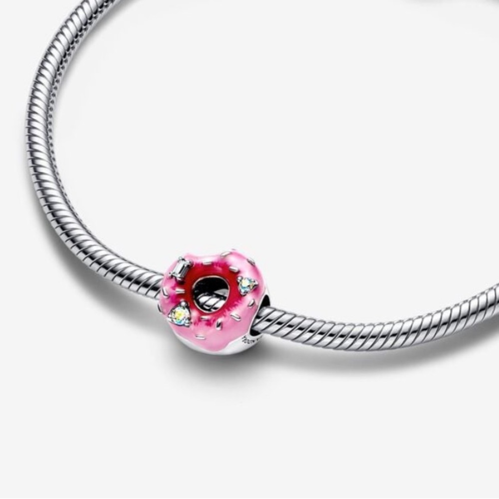 NWOT Sparkling Sprinkled Donut Charm Sterling Silver 925 - Picture 3 of 16